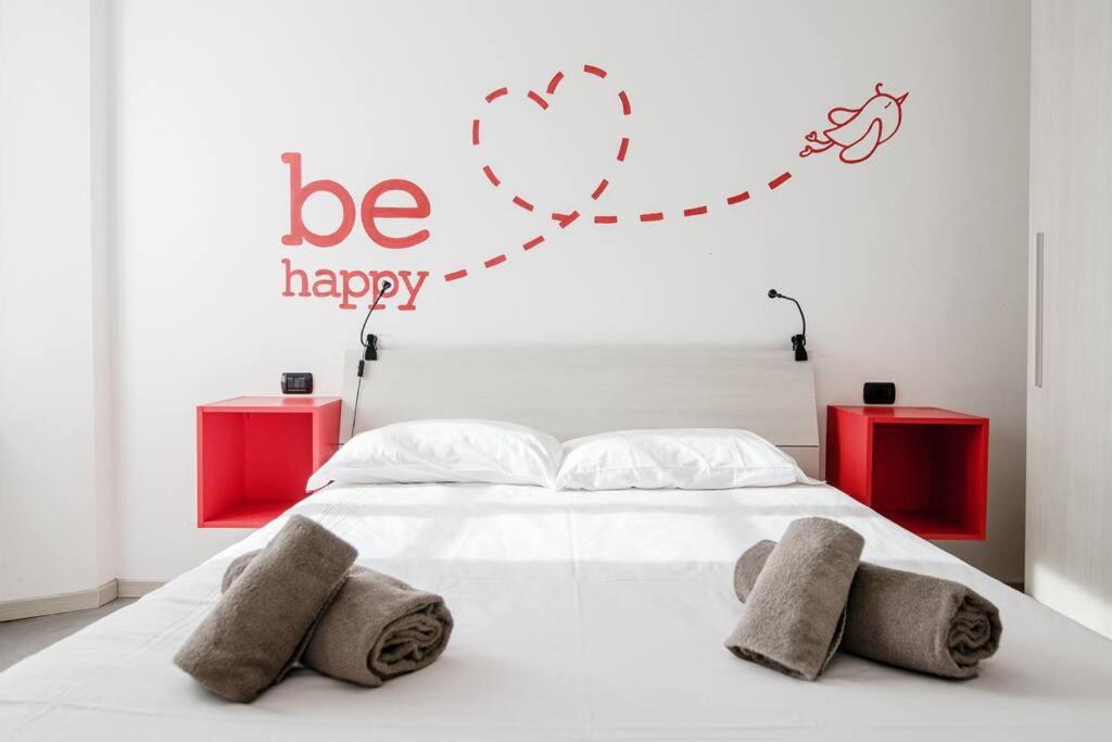 Апартаменти Be Happy - The House Of Travelers Комо Екстер'єр фото